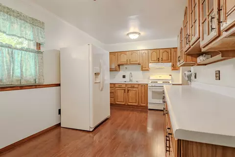 Kitchen - 1307 Pinehurst Dr, Bloomington, IL 61704 photo 1 of 4