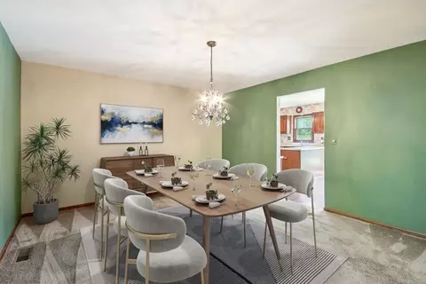 Dining - 761 Mayfair Ln, Algonquin, IL 60102 photo 1 of 2