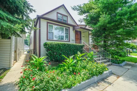 5843 W Warwick Ave, Chicago, IL 60634