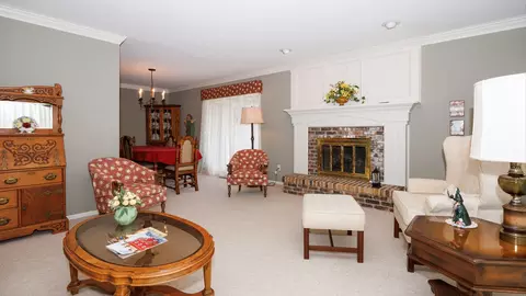 Living - 212 Hampton Dr, Bloomington, IL 61704 photo 7 of 9