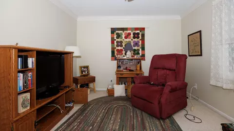 Living - 212 Hampton Dr, Bloomington, IL 61704 photo 8 of 9