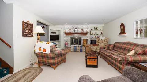 Other - 212 Hampton Dr, Bloomington, IL 61704 photo 5 of 13