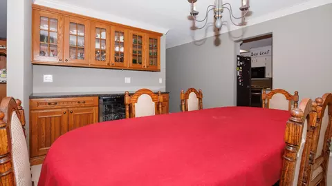 Dining - 212 Hampton Dr, Bloomington, IL 61704 photo 3 of 4