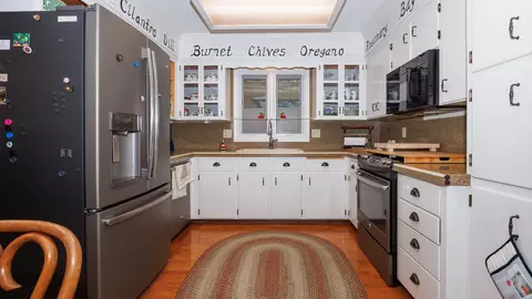 Kitchen - 212 Hampton Dr, Bloomington, IL 61704 photo 1 of 2