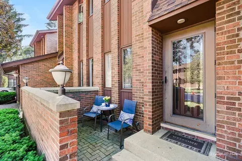 1204 Beau Dr, Park Ridge, IL 60068 photo 21