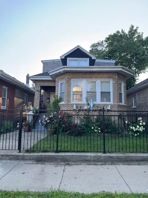 6922 S Campbell Ave, Chicago, IL 60629