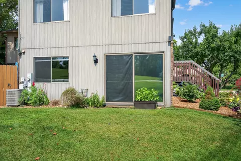 751 High Ridge Rd, Roselle, IL 60172 photo 21
