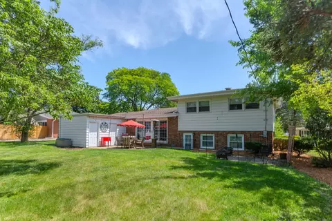 956 Brookside Ln, Deerfield, IL 60015 photo 26