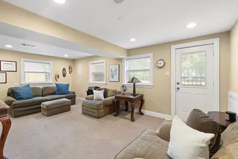 956 Brookside Ln, Deerfield, IL 60015 photo 20