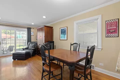 956 Brookside Ln, Deerfield, IL 60015 photo 9
