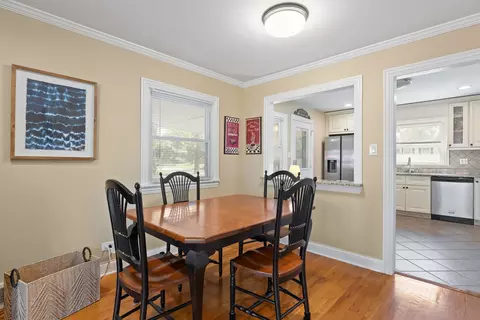 956 Brookside Ln, Deerfield, IL 60015 photo 8