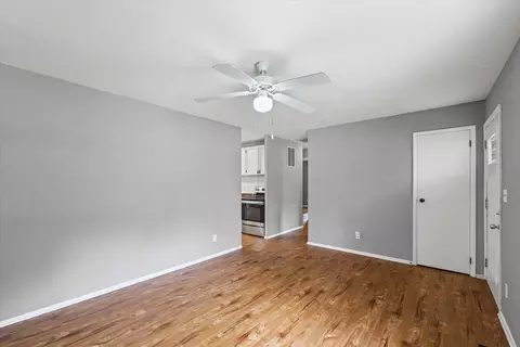 Living - 3104 Kimberly Dr, Champaign, IL 61821 photo 3 of 3