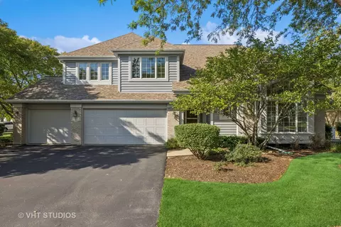 1 Pebble Beach Ct, Lake In The Hills, IL 60156