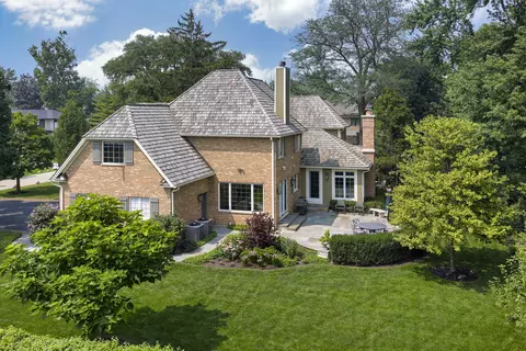 Undisclosed, Glenview, IL 60025 photo 33