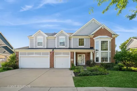 1434 Maidstone Dr, Vernon Hills, IL 60061