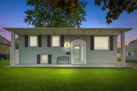 715 Rogers Rd, Romeoville, IL 60446