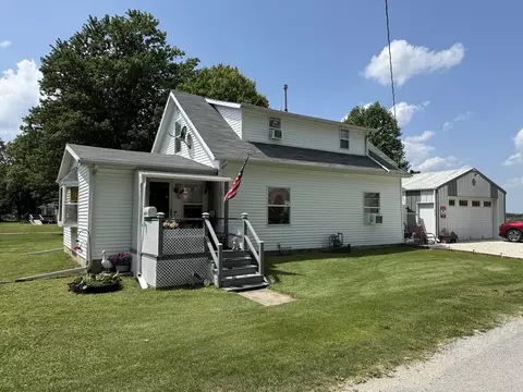 512 Washington St, Donovan, IL 60931
