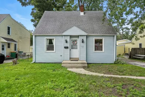 9040 W Delaware Pkwy, Munster, IN 46321