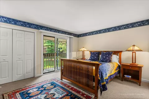 Bedroom - 40 Kyle Ct, Willowbrook, IL 60527 photo 1 of 2