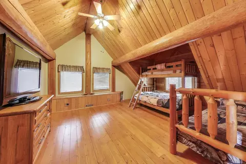 Bedroom - 19542 Bauer Rd, Custer Park, IL 60481 photo 3 of 3