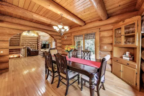 Dining - 19542 Bauer Rd, Custer Park, IL 60481 photo 1 of 2