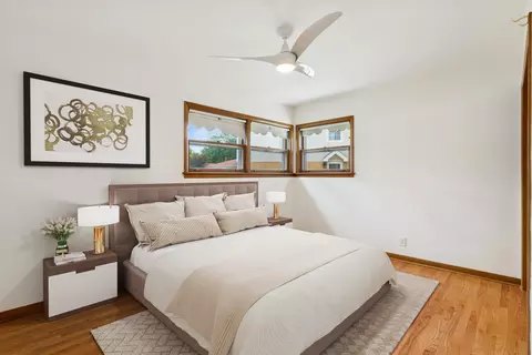 Bedroom - 2528 William Ave, Glenview, IL 60025 photo 1 of 3