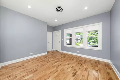 Living - 317 E 136th Pl, Chicago, IL 60827 photo 2 of 7