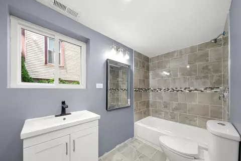 Bath - 317 E 136th Pl, Chicago, IL 60827 photo 2 of 2