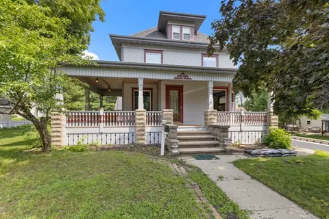 213 E Union St, Rockton, IL 61072