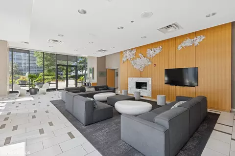 225 N Columbus Dr #6001, Chicago, IL 60601 photo 35