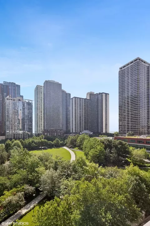 225 N Columbus Dr #6001, Chicago, IL 60601 photo 31