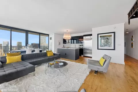 225 N Columbus Dr #6001, Chicago, IL 60601 photo 10