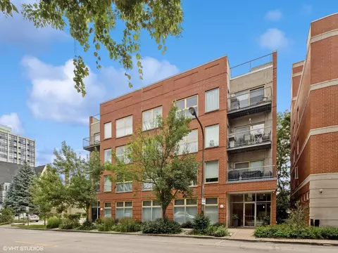 1421 Sherman Ave #303, Evanston, IL 60201