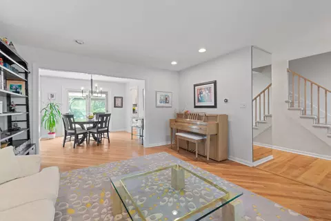 Other - 934 Wayne Ave, Deerfield, IL 60015 photo 2 of 8