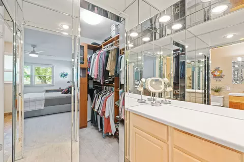 Other - 934 Wayne Ave, Deerfield, IL 60015 photo 6 of 8