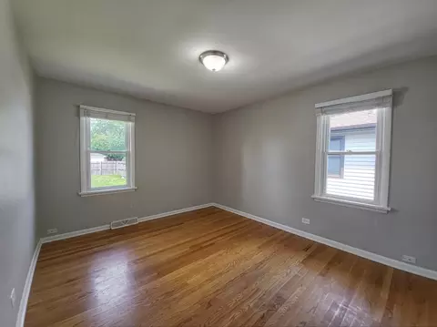 18034 Lorenz Ave, Lansing, IL 60438 photo 7