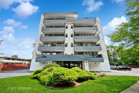 7131 N Caldwell Ave #5S, Chicago, IL 60646