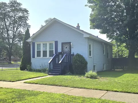 Exterior - Undisclosed, Chicago, IL 60643 photo 2 of 6