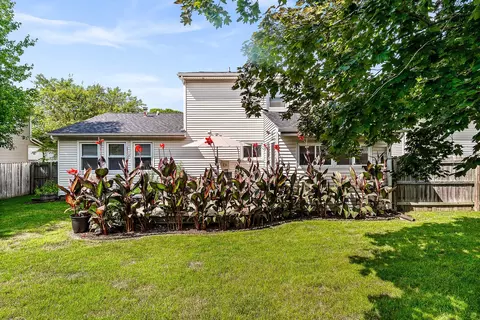 Exterior - 1423 Chadwick Dr, Normal, IL 61761 photo 7 of 12