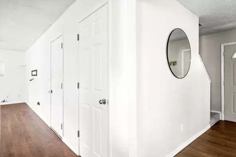 Entry Way - 1423 Chadwick Dr, Normal, IL 61761 photo 1 of 3