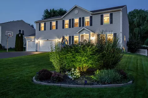105 Ridgestone Trl, Poplar Grove, IL 61065