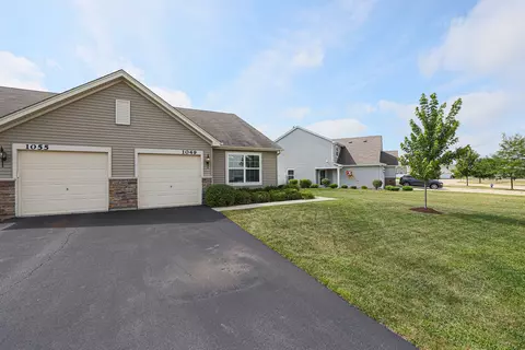1049 Turin Dr, Hampshire, IL 60140