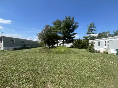 508 Timothy Dr, Villa Grove, IL 61956