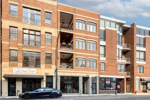 2626 N Halsted St #3, Chicago, IL 60614