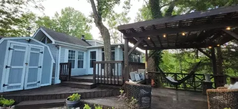69 Lakeshore Dr, Wilmington, IL 60481