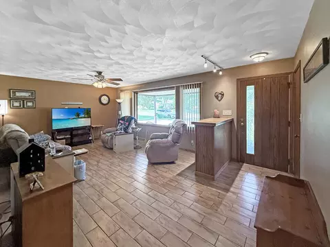 Other - 697 Bradmar Dr, Freeport, IL 61032 photo 1 of 16