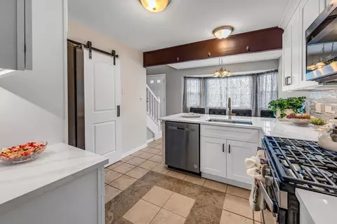 3064 Anton Cir, Aurora, IL 60504 photo 9