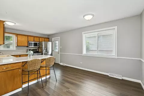 Kitchen - 4336 Scott St, Oak Forest, IL 60452 photo 2 of 3