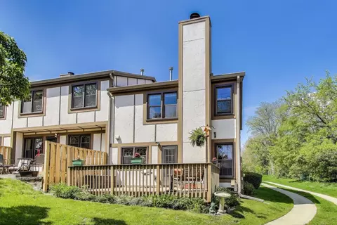 Other - 1022 Oakview Dr, Wheaton, IL 60187 photo 2 of 3