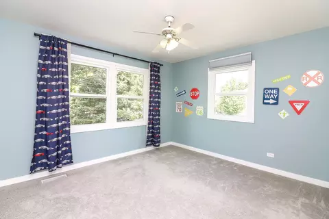 Bedroom - 2324 Modaff Rd, Naperville, IL 60565 photo 5 of 6